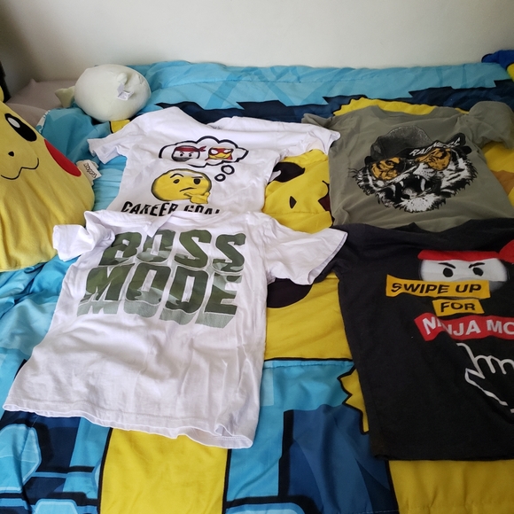 Kids clothes - Picture 1 of 1